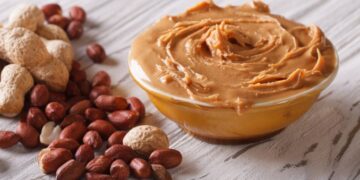 Yer Fıstığı Nedir? Faydaları Ve Zararları Nelerdir?