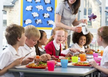 Okul Çağı Çocuklarında Beslenme