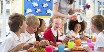 Okul Çağı Çocuklarında Beslenme