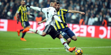 Futbolcu Beslenmesi Nasıl Olmalıdır? Enerji Gereksinimi Nasıl Hesaplanır?