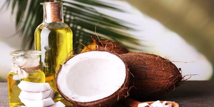 Hindistan Cevizi Yağı Sanıldığı Kadar Yararlı Mı?