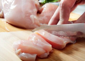 Salmonella Nedir? Etkileri Nelerdir? Nasıl Bulaşır?