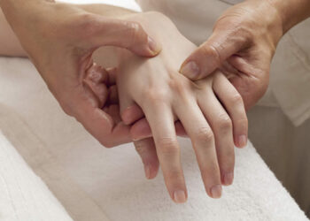 Guillain-Barre Sendromu Nedir? Beslenme Tedavisi Nasıl Olmalıdır?