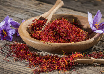 Safran Nedir? Faydaları Ve Zararları Nelerdir?