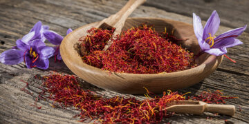 Safran Nedir? Faydaları Ve Zararları Nelerdir?