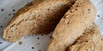 En Sağlıklısından: Tam Buğday Unlu Ekmek Tarifi Nasıl Yapılır? Faydaları Nelerdir?