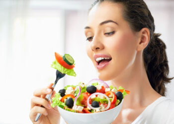 Kilo Almak İçin Nasıl Beslenmelidir? Günlük Enerji Gereksinimi Nasıl Hesaplanır?