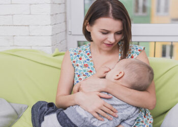 Emzirmeyi Etkileyen Faktörler Nelerdir? Emzirmenin Faydaları Nelerdir?