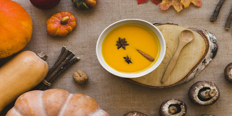 Baldan Tatlı: Bal Kabağı Çorbası Tarifi Nasıl Yapılır?