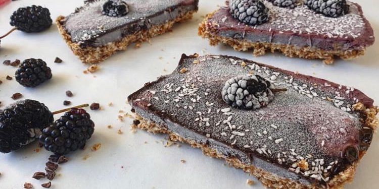 Antioksidan Lezzet: Karadutlu Tart Tarifi Nasıl Yapılır?