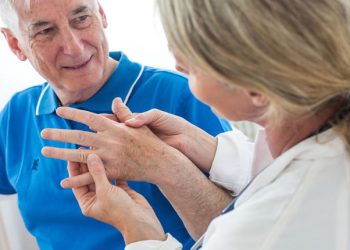 Romatoid Artrit Nedir? Neden Olur? Diyet Nasıl Olmalıdır?